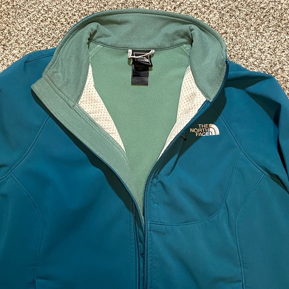 North Face Womens Apex Bionic Jacket - Size Large - Picture 4 of 4